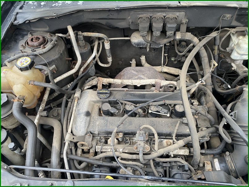 Ford, Escape, 2004