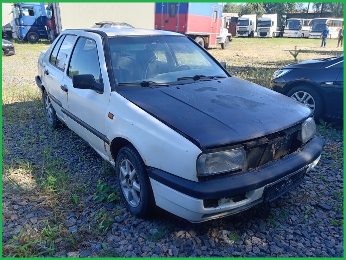 Volkswagen, Vento, 1992