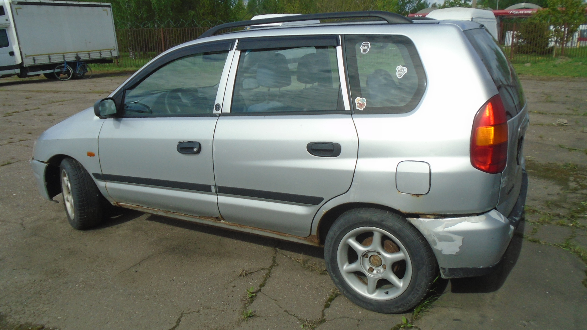 Mitsubishi, Space Star, 1999