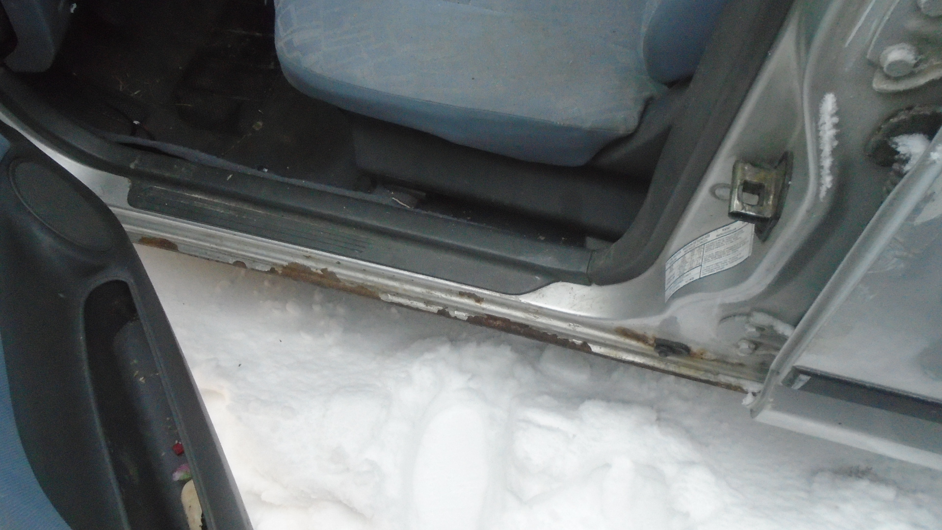 Mitsubishi, Space Star, 1999