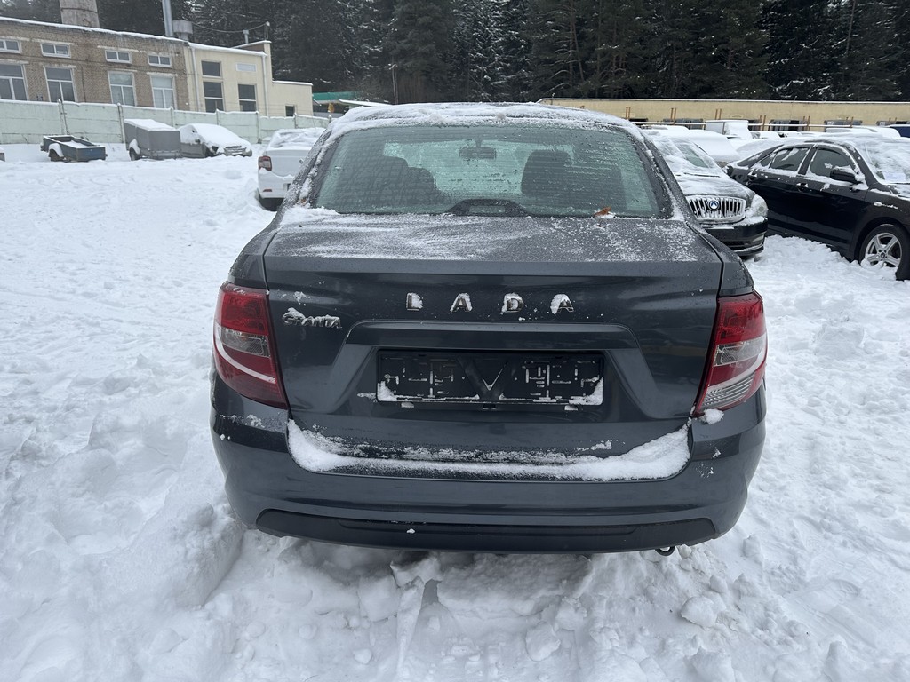 Lada, Granta, 2024
