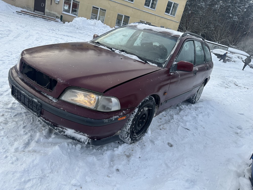 Volvo, V40, 1996