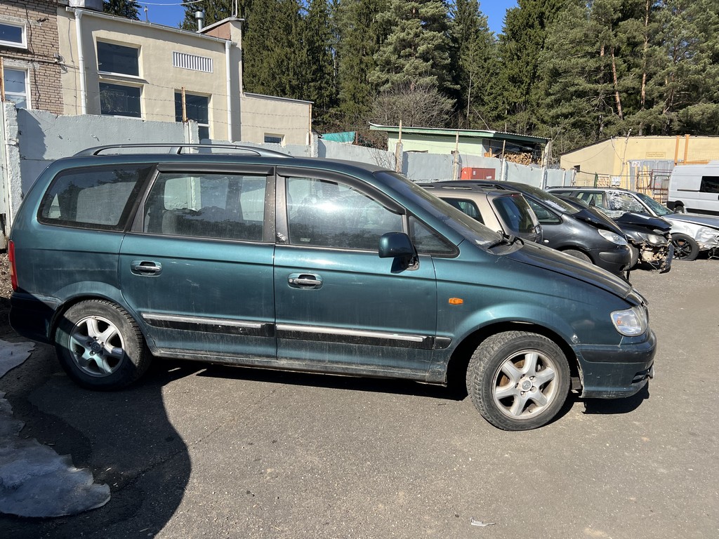 Hyundai, Trajet, 2001