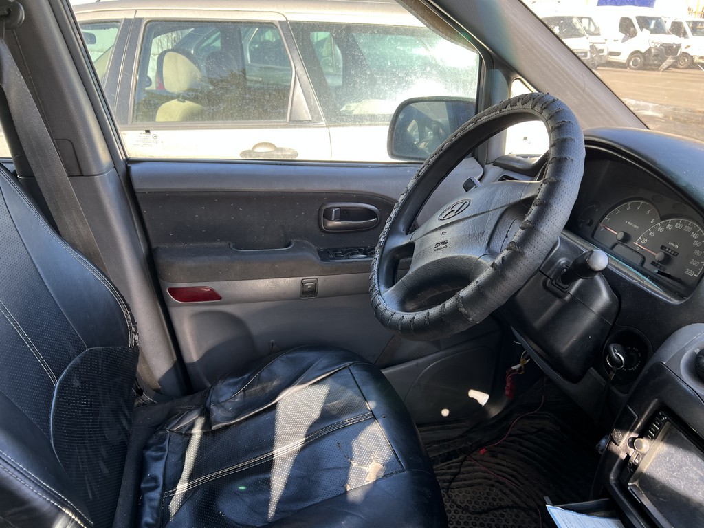 Hyundai, Trajet, 2001