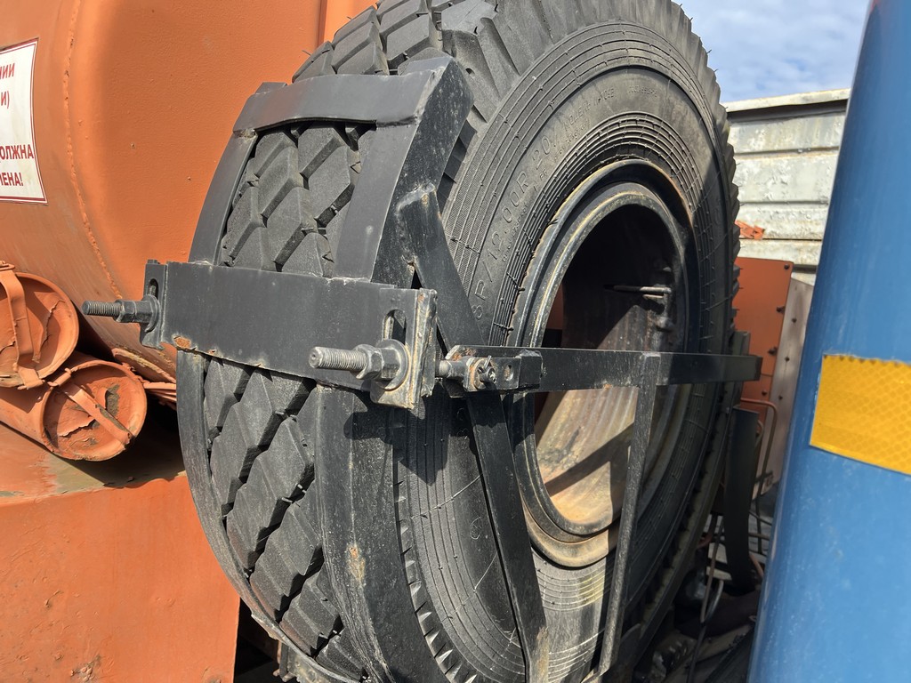 Maz, 5334-Ac 8 5334, 1982