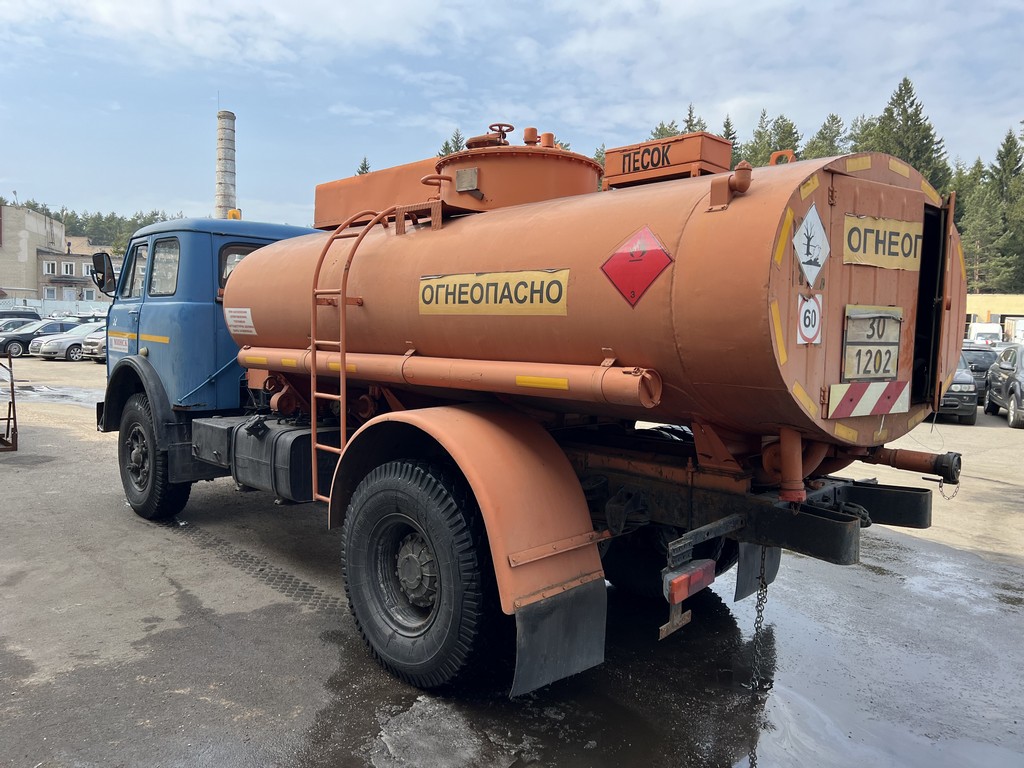 Maz, 5334-Ac 8 5334, 1982