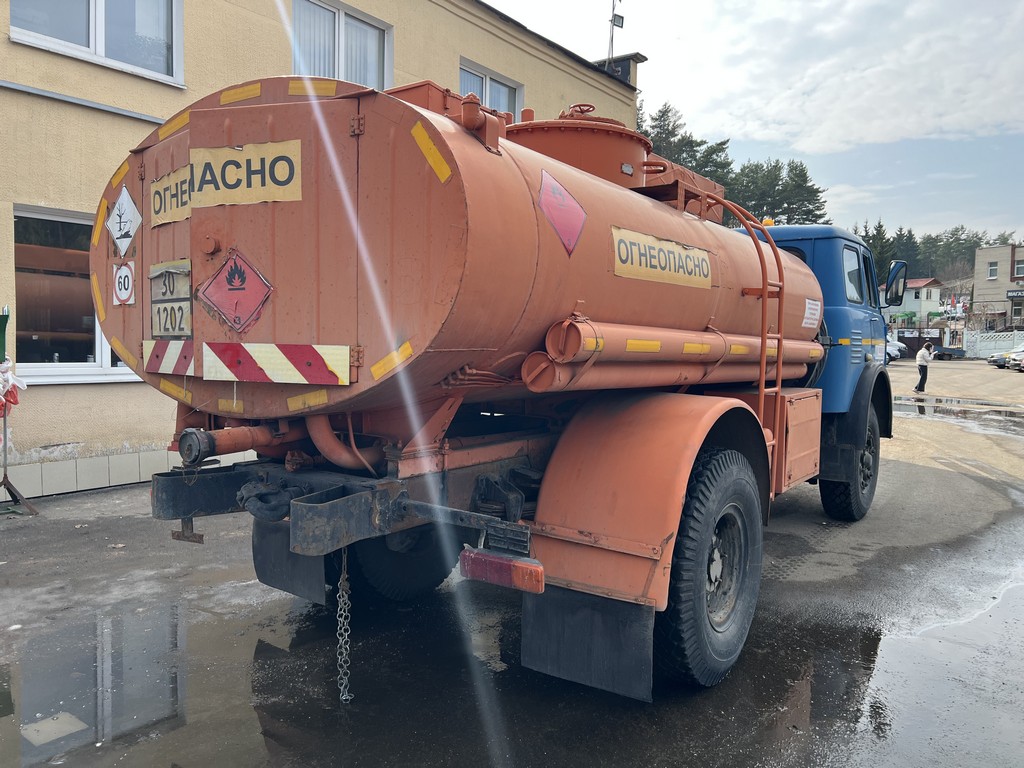 Maz, 5334-Ac 8 5334, 1982