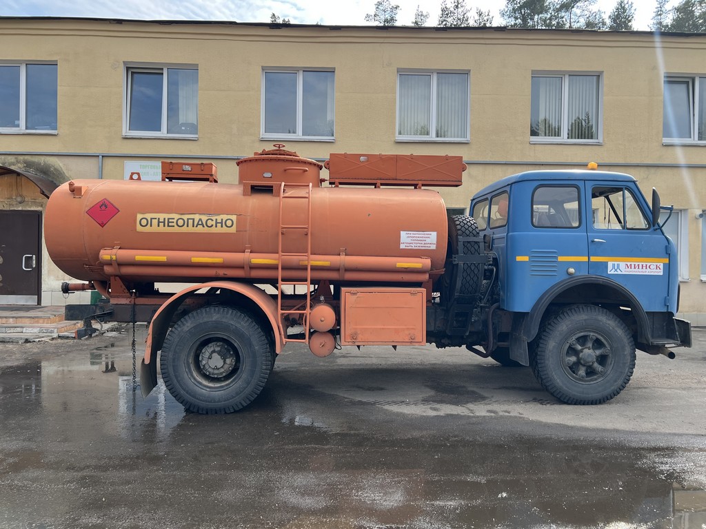 Maz, 5334-Ac 8 5334, 1982