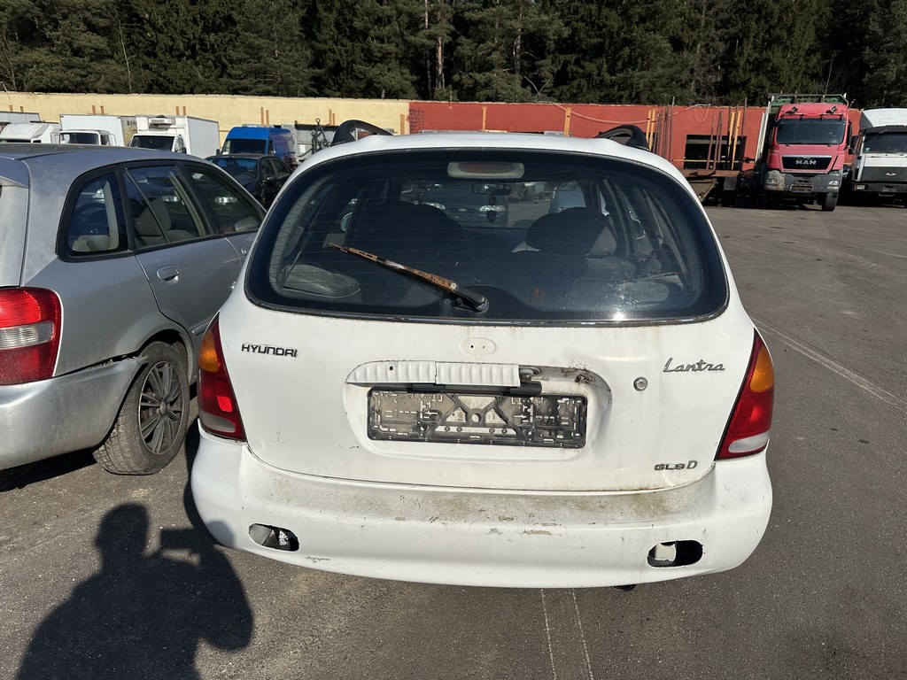 Hyundai, Lantra, 1998