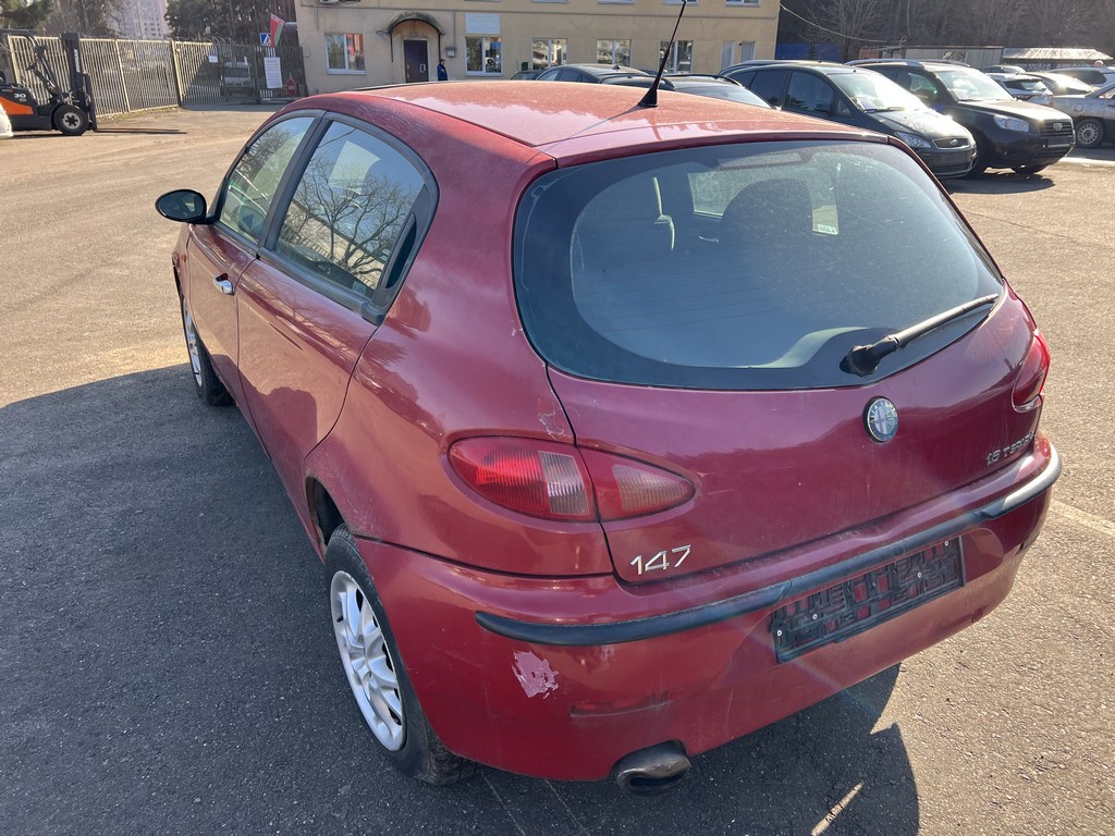 Alfa Romeo, 147, 2001