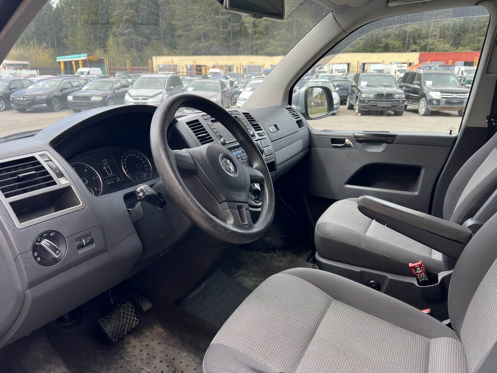 Volkswagen, Caravelle, 2013