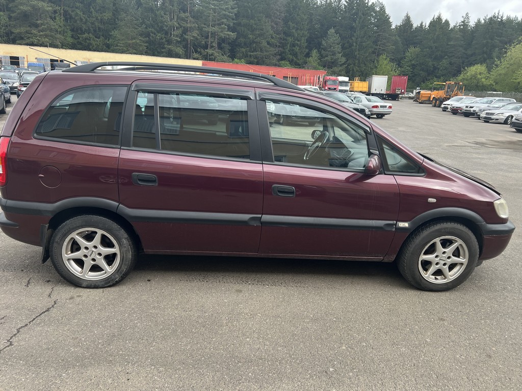 Opel, Zafira, 2002