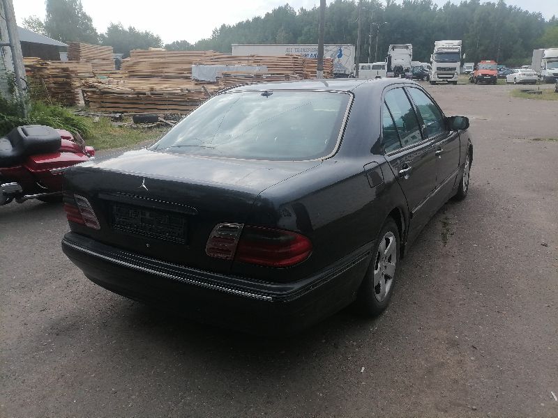 Mercedes-Benz, E200, 1999