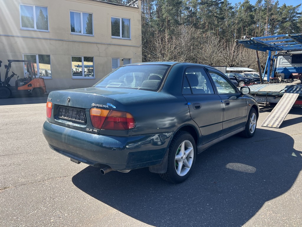 Mitsubishi, Carisma, 1997