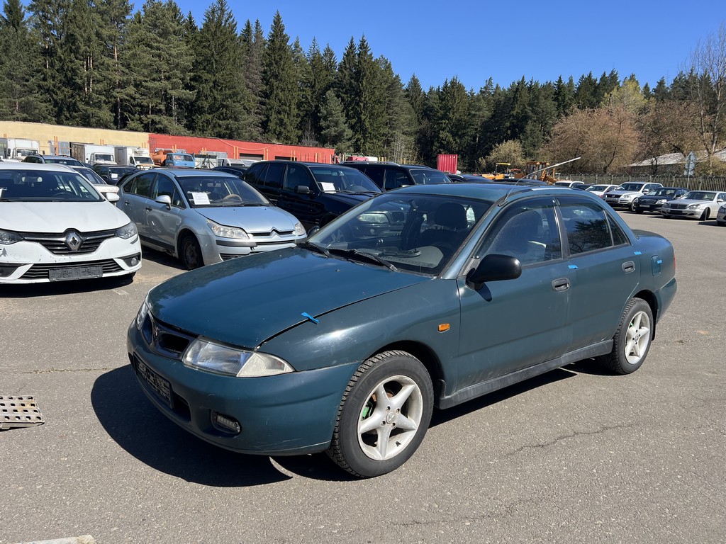 Mitsubishi, Carisma, 1997