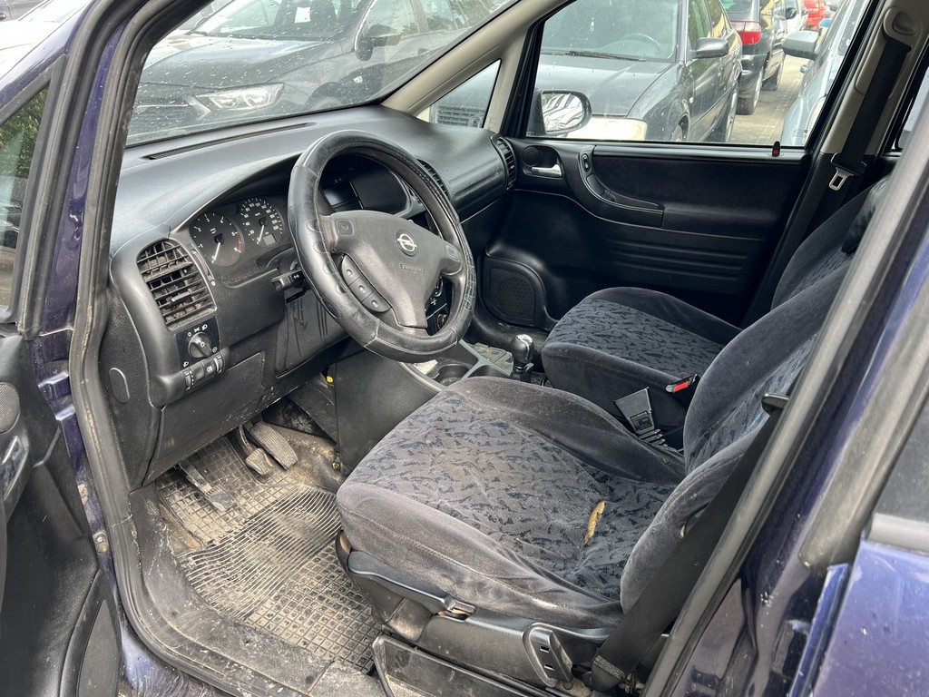 Opel, Zafira, 2000