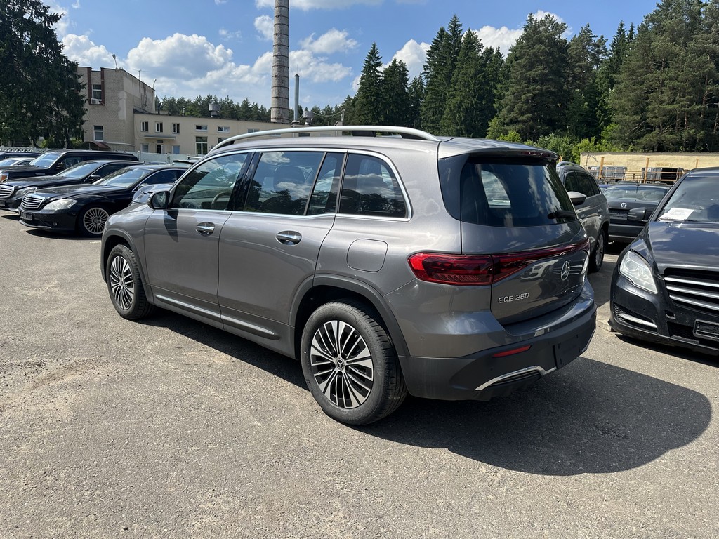 Mercedes-Benz, Eqb260, 2024