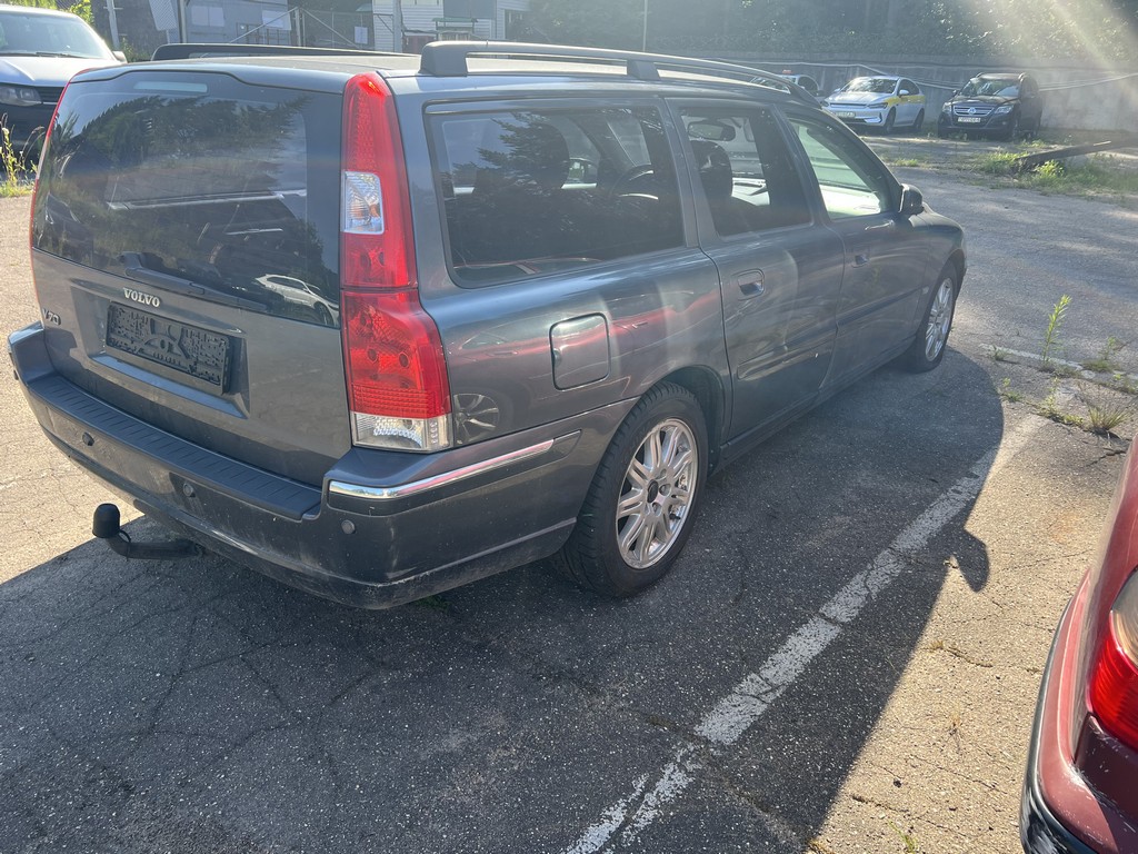 Volvo, V70, 2005