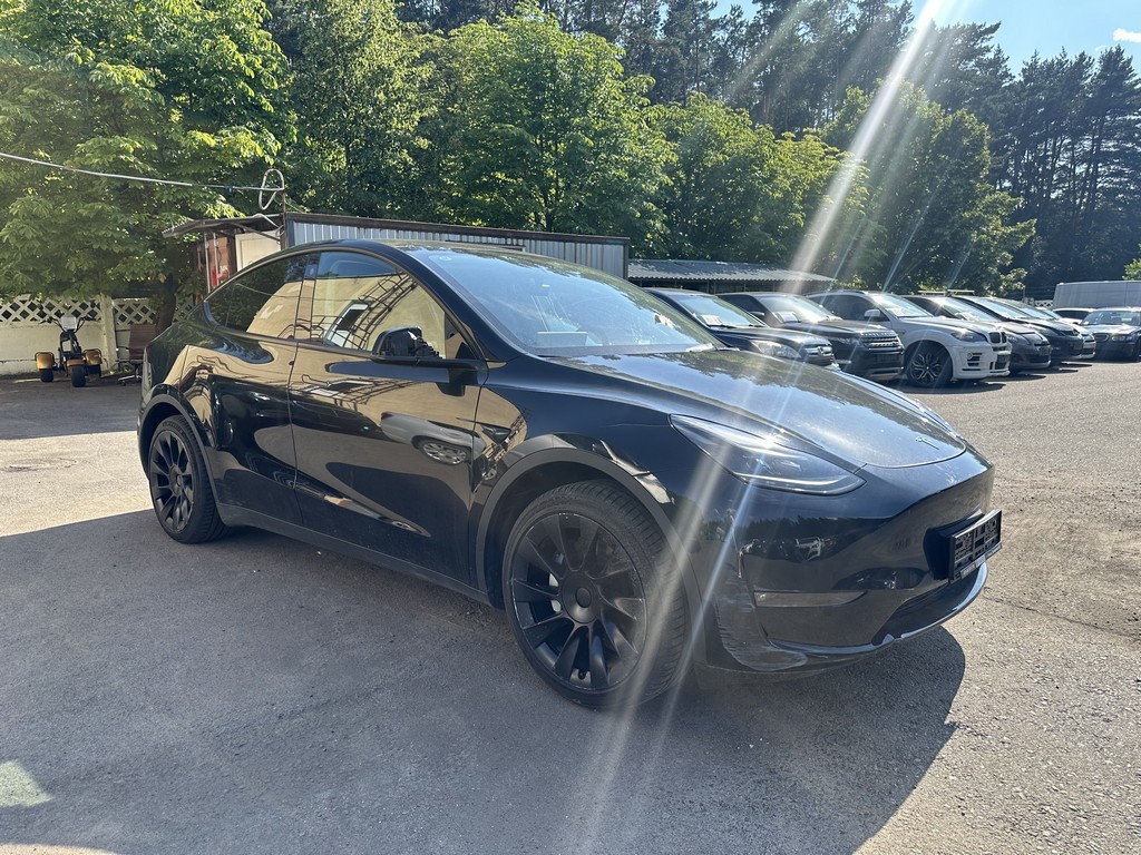 Tesla, Model Y, 2023