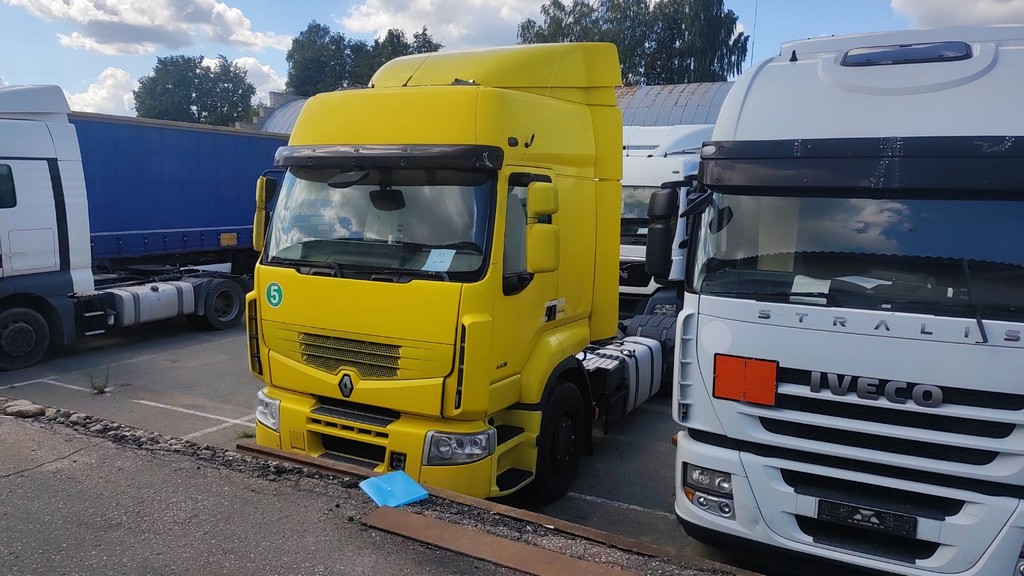 Renault, Premium, 2011
