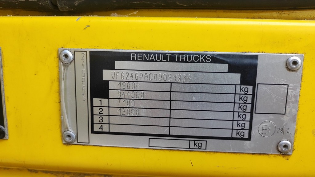Renault, Premium, 2011