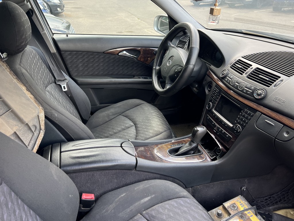 Mercedes-Benz, E220, 2005