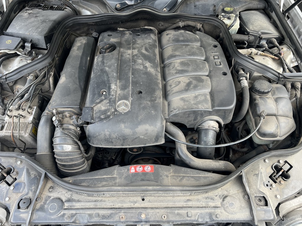 Mercedes-Benz, E220, 2005