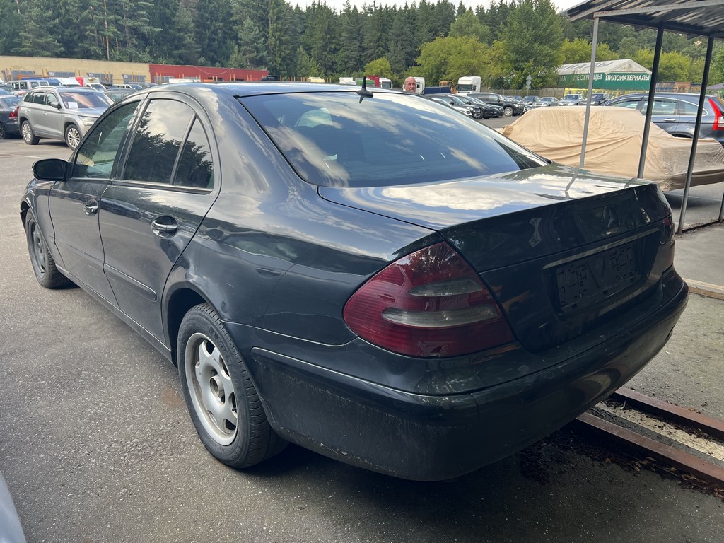 Mercedes-Benz, E220, 2003