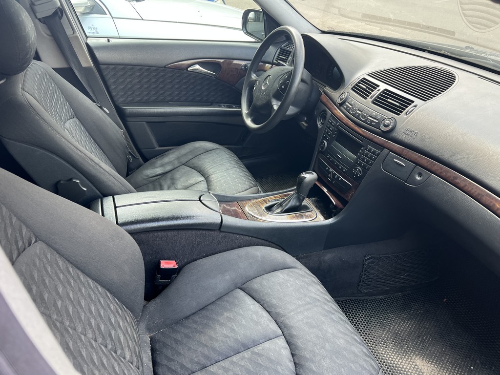 Mercedes-Benz, E220, 2003