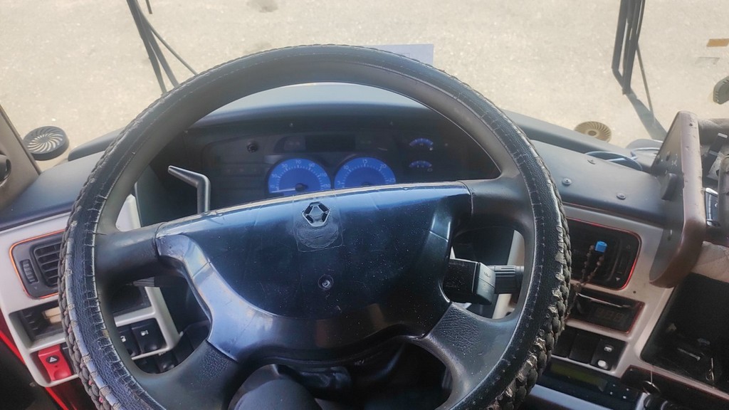 Renault, Magnum