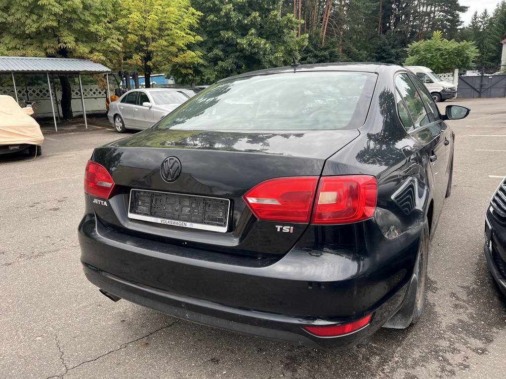 Volkswagen, Jetta, 2011