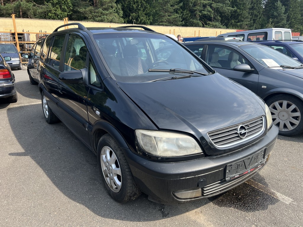 Opel, Zafira, 2002