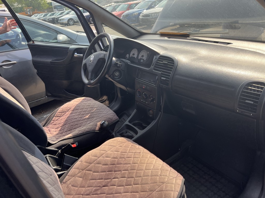 Opel, Zafira, 2002