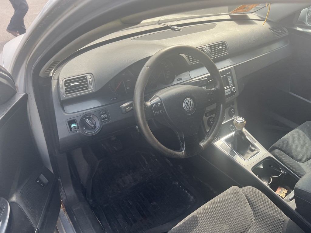 Volkswagen, Passat, 2010