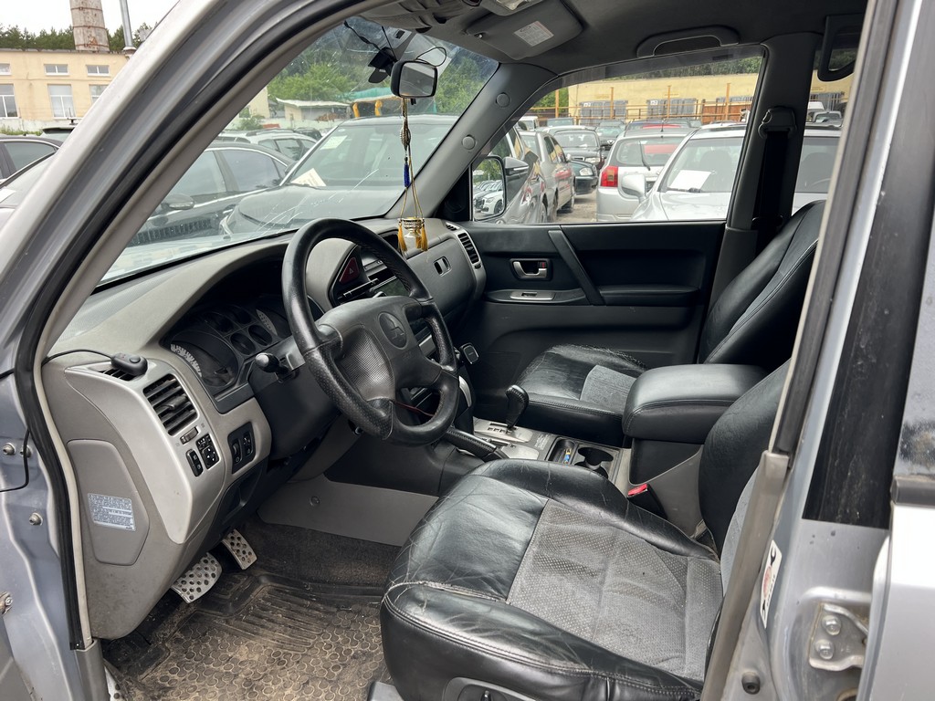 Mitsubishi, Pajero, 2005