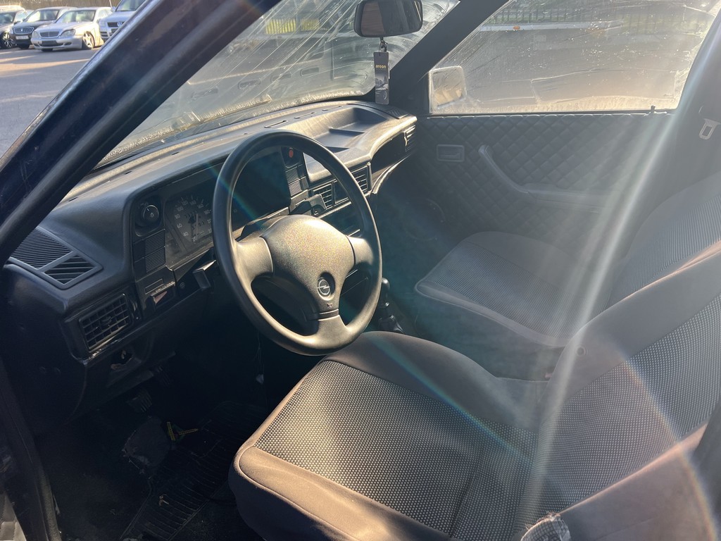 Opel, Kadett, 1986