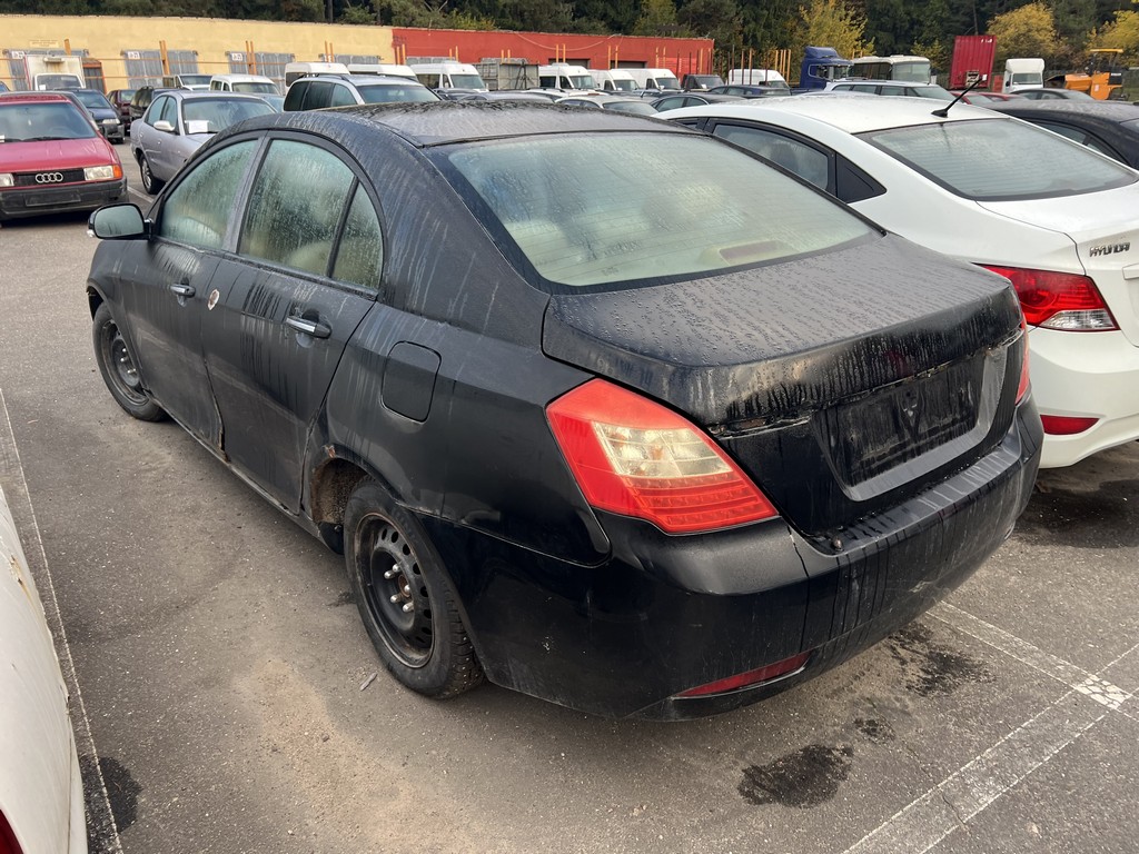 Geely, Emgrand , 2012