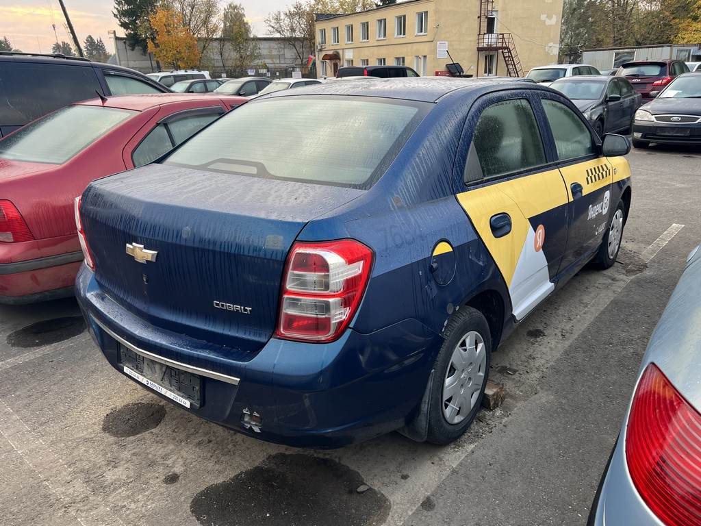Chevrolet, Cobalt, 2021