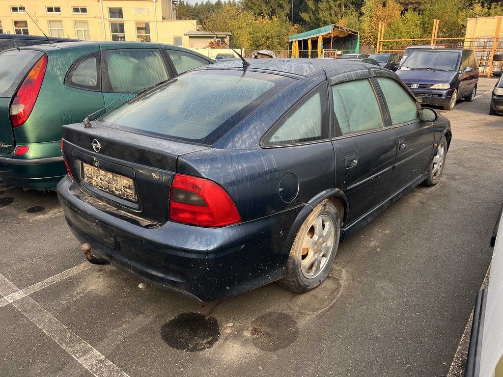 Opel, Vectra, 2001