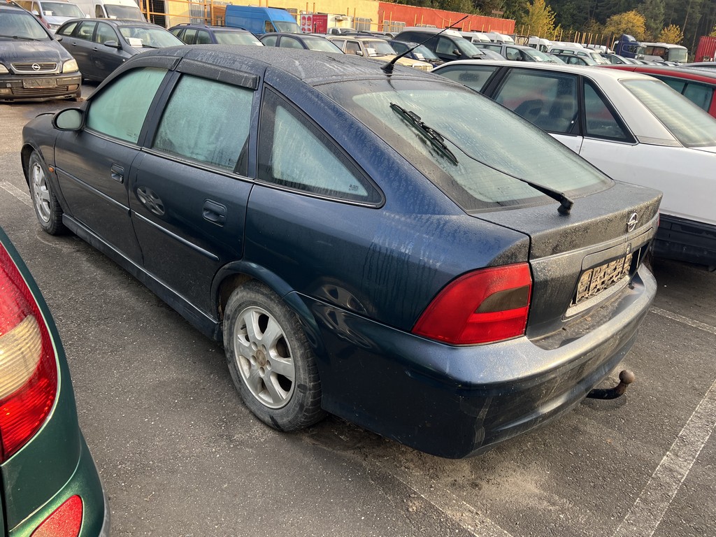 Opel, Vectra, 2001