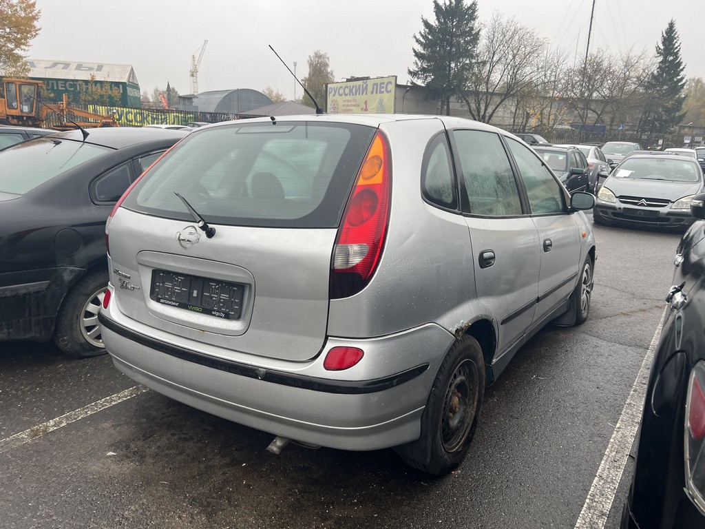 Nissan, Almera Tino, 2002