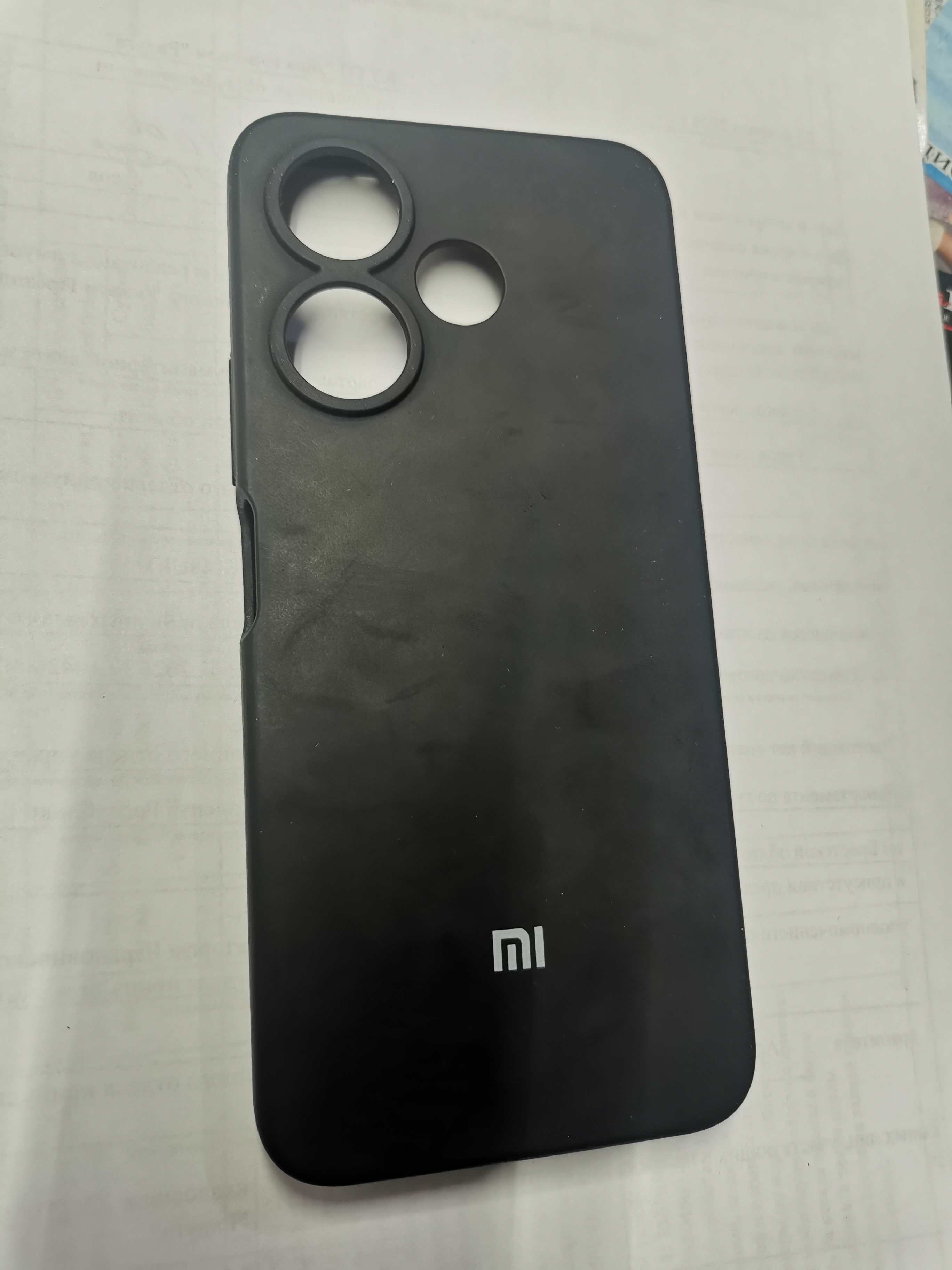 Мобильный телефон Xiaomi Poco M6 (модель 2404APC5FG . память 128 ГБ. imei1: 860919072950165. imei2: 860919072950173. бывший в употреблении. в рабочем состоянии. в комплекте с чехлом-бампером. Дефекты: на защитной пленке и корпусе царапины и потертост...