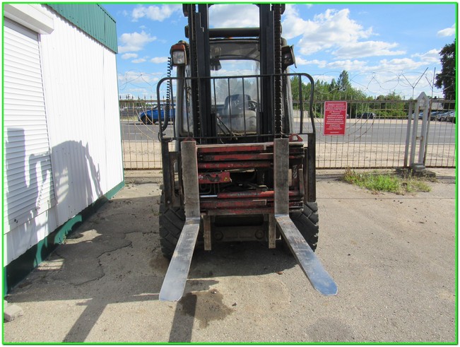 Дизельный вилочный погрузчик LINDE H45D-01. г.в.: ну. заводские (серийные) номера: H2X394S03204. страна-производитель: Германия. состояние: б/у. применимость: для работы на складах и в производственных условиях.