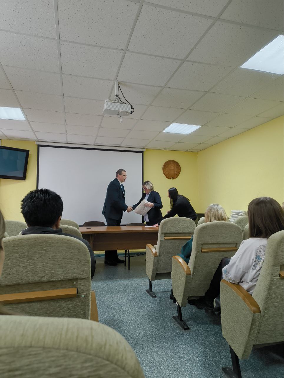 Профсоюз РУП "Торговый Дом "Восточный" поздравил мужской коллектив предприятия с праздником 23 февраля