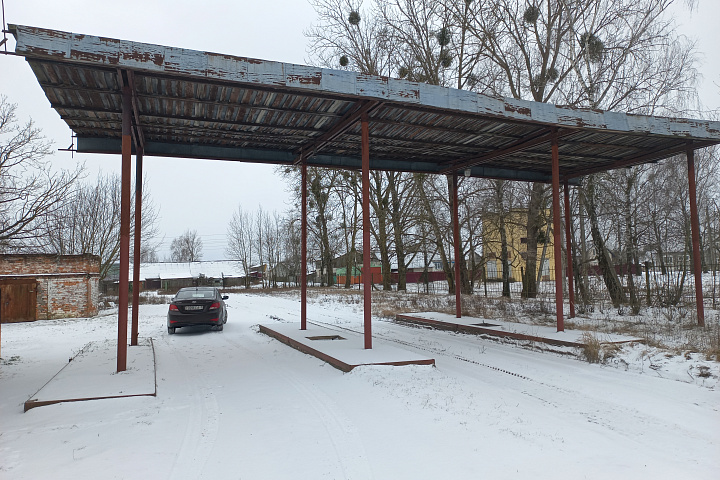 Здание специализированное для ремонта и технического обслуживания автомобилей, площадью 36,2 кв.м., расположено по адресу: Минская обл., Слуцкий р-н, Весейский с/с, 9/8, восточнее аг. Весея