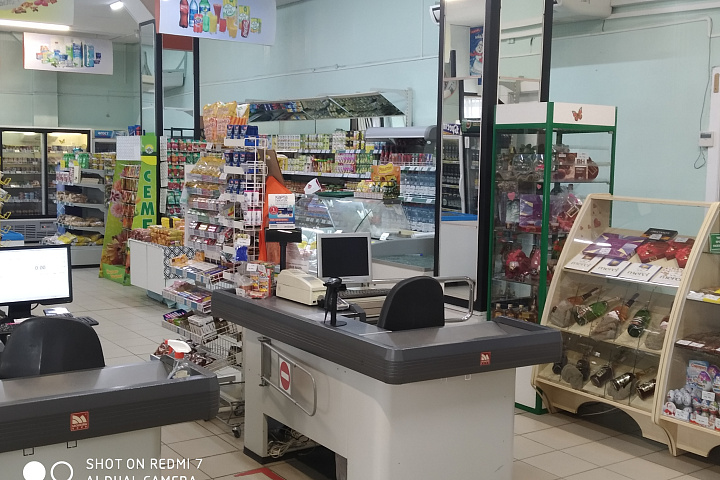 Часть капитального строения с инвентарным номером 100/С-2484, расположенного на первом этаже по адресу: Брестская обл., г. Брест,  ул. Красногвардейская, 110/1, общей площадью 207,90 кв.м.