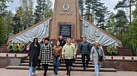 Возложение цветов к памятнику погибшим в годы Великой Отечественной войны к 80-летию Победы в Великой Отечественной войне  