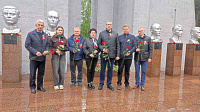 Возложение цветов к памятнику погибшим в годы Великой Отечественной войны к 81-летию Победы в Великой Отечественной войне  