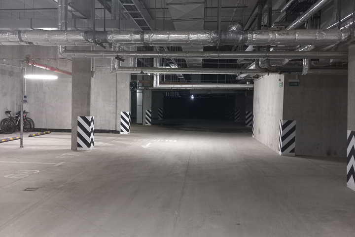 Изолированное помещение с инвентарным номером 500D-7988236173 (назначение - Машино-место; наименование - Машино-место), площадью 13,0 кв.м, расположенное по адресу: г. Минск, ул. Гастелло, 8-273